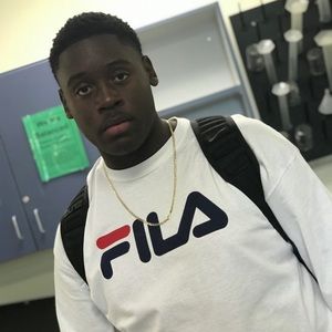 Meet your Posher, Derrick